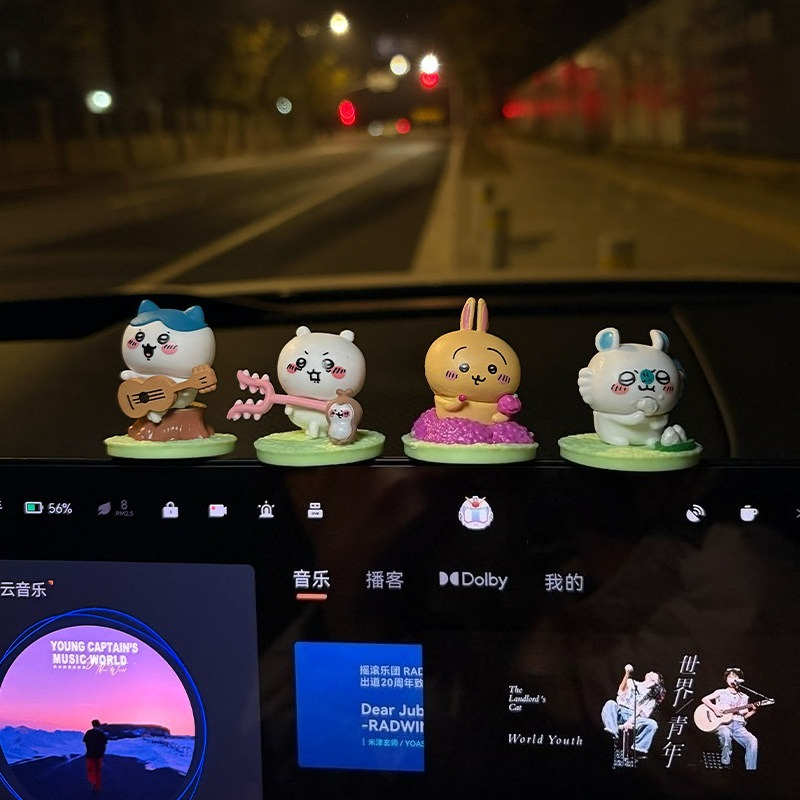 Car Accessories Japanese - Аниме-фигурка Чиикава Хачиваре для автомобильной приборной