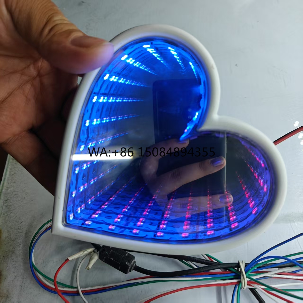 3D-зеркало с многоцветной RGB- – обзор и цена Car Mirror